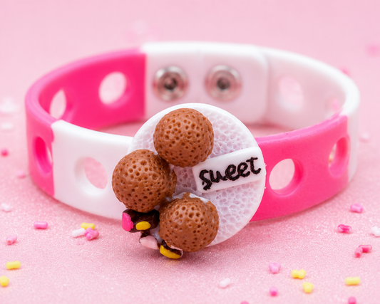 🍬 Adorable pink charm bracelet with adjustable silicone band perfect for kids, gifts, kawaii fashion & everyday cute style 💖✨